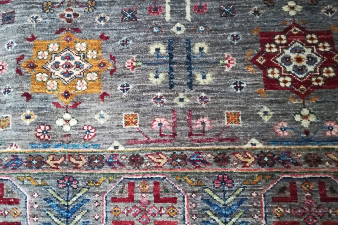 Galerie Shirazi_Pau_Tapis Samarghand_117-5-3