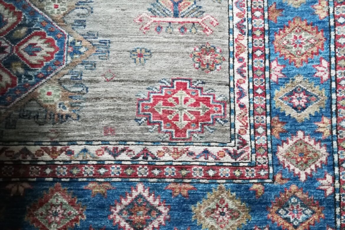 Galerie Shirazi_Pau_Tapis Samarghand_16254-3